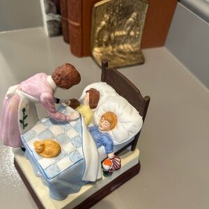 Charming Bedtime Figurine with Children and Cat